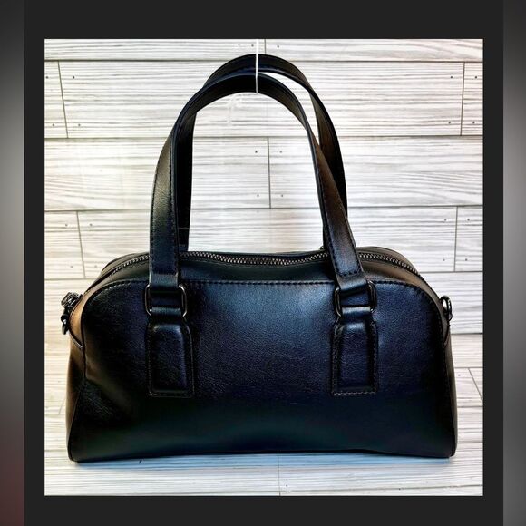 088-Simply Vera By Vera Wang Black Vegan Leather Satchel HandBag - Picture 2 of 6